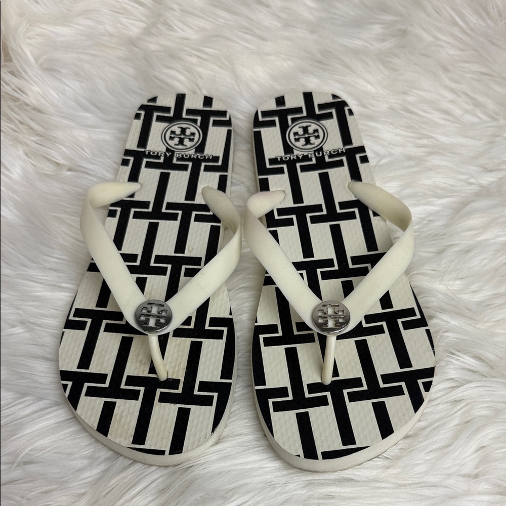 Tory Burch Black and Cream Patterned Sandals